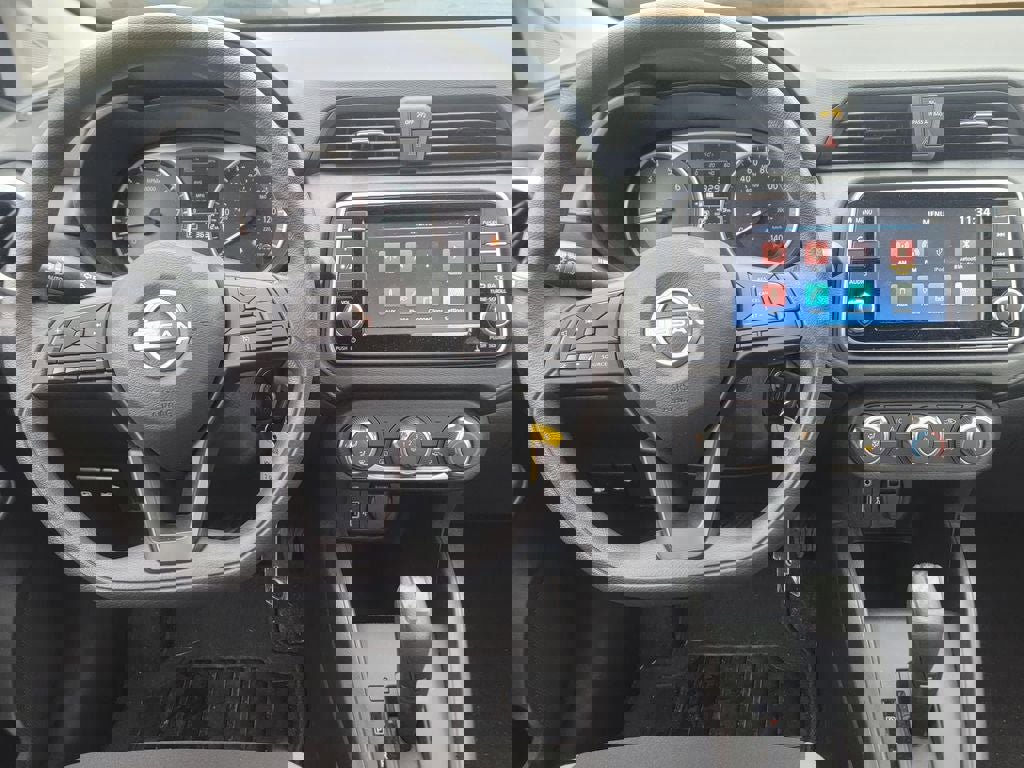 Used 2023 Nissan Versa SV image 13