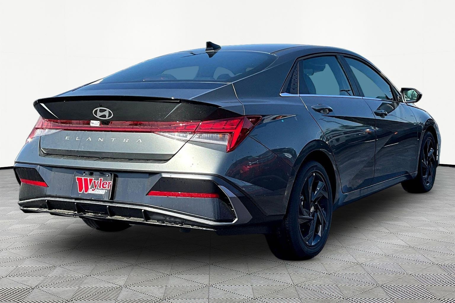New 2026 Hyundai Elantra N Line FWD image 7