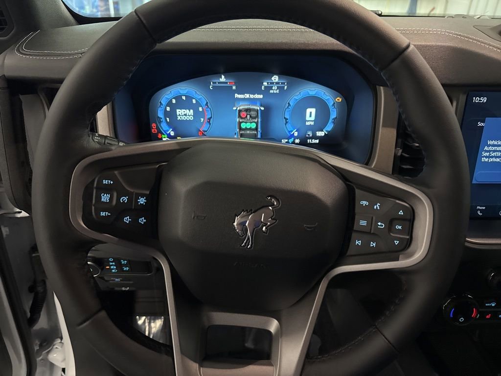 New 2025 Ford Bronco Outer Banks w/ Black Appearance Package AWD/4WD image 22