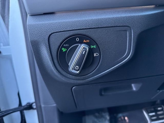 Used 2023 Volkswagen Atlas SEL R-Line image 11