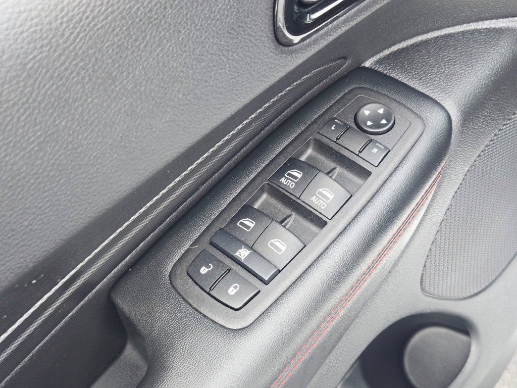 Used 2025 Dodge Durango GT AWD/4WD image 21