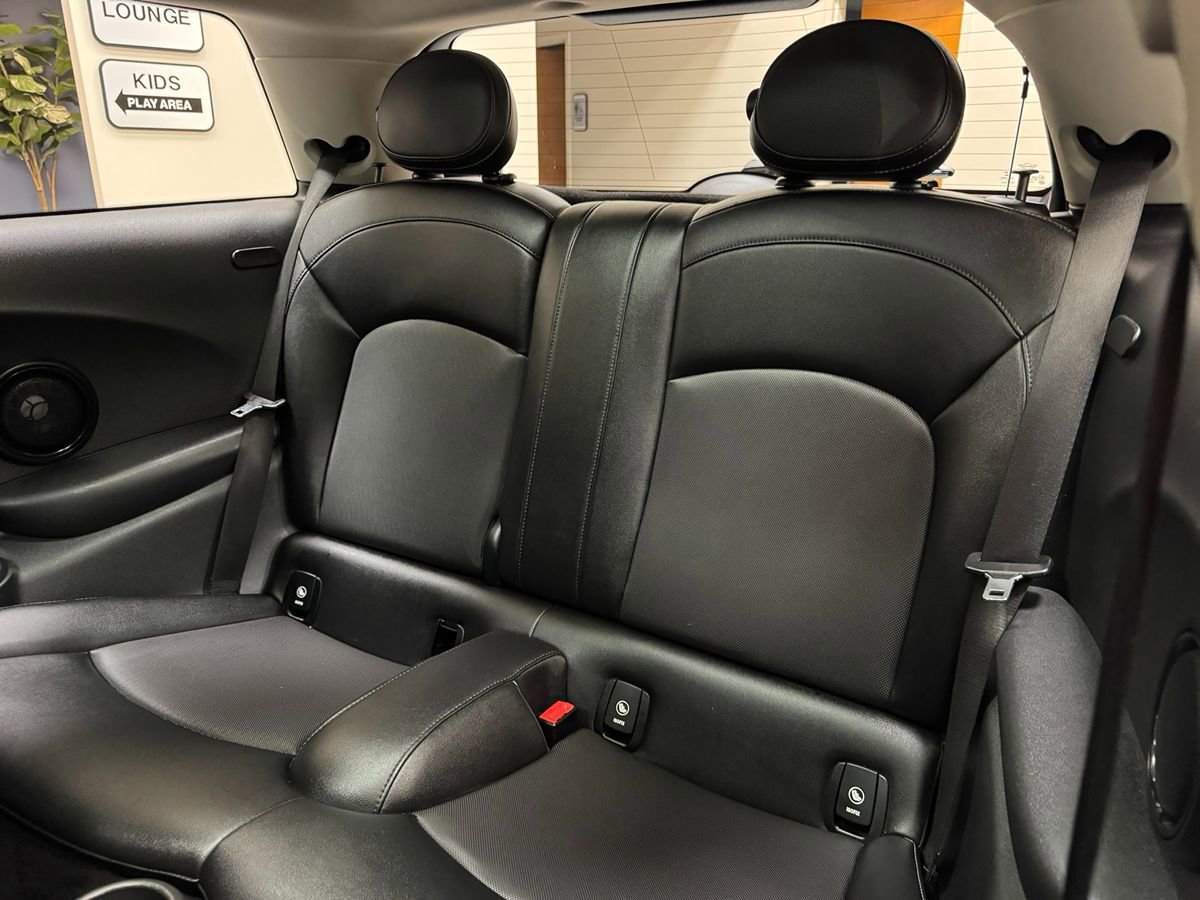 Used 2016 MINI Cooper S FWD image 47