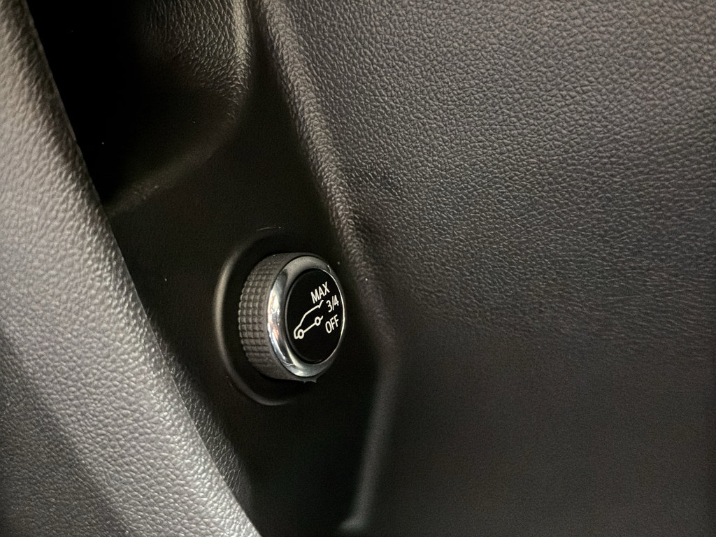 Used 2024 Cadillac XT4 Sport image 35