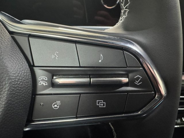 New 2026 Chevrolet Traverse LT image 38