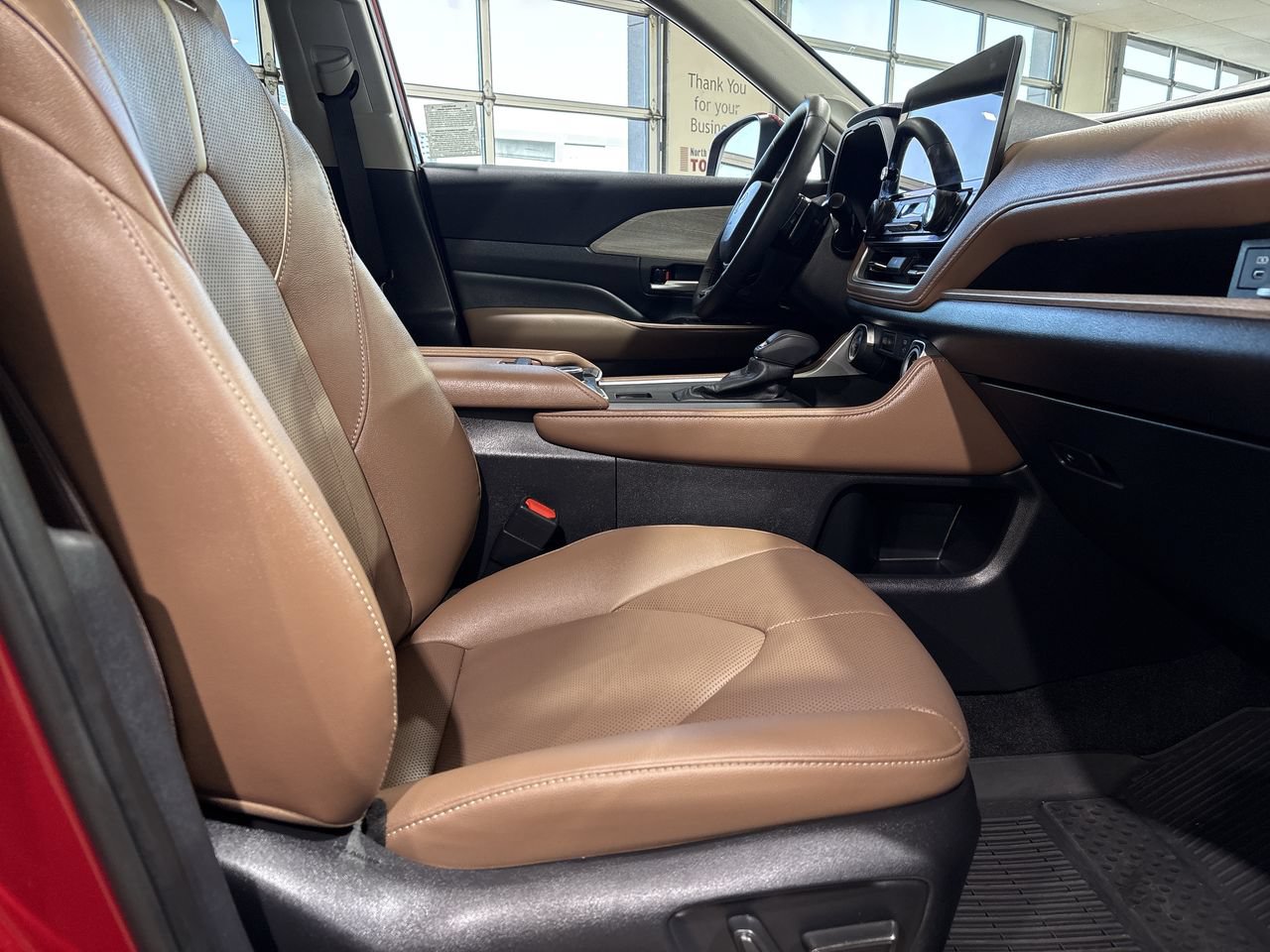 Certified 2026 Toyota Grand Highlander AWD image 27