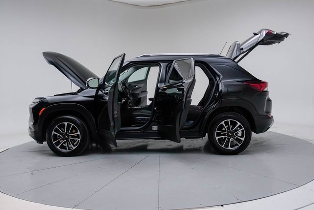 Used 2024 Chevrolet TrailBlazer LT w/ Convenience Package image 22
