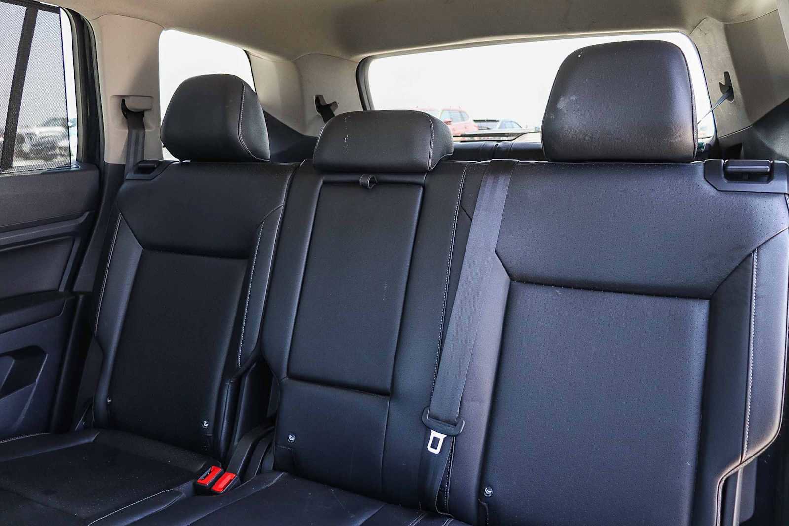 Used 2019 Volkswagen Atlas SE w/ Panoramic Sunroof Package AWD/4WD image 17