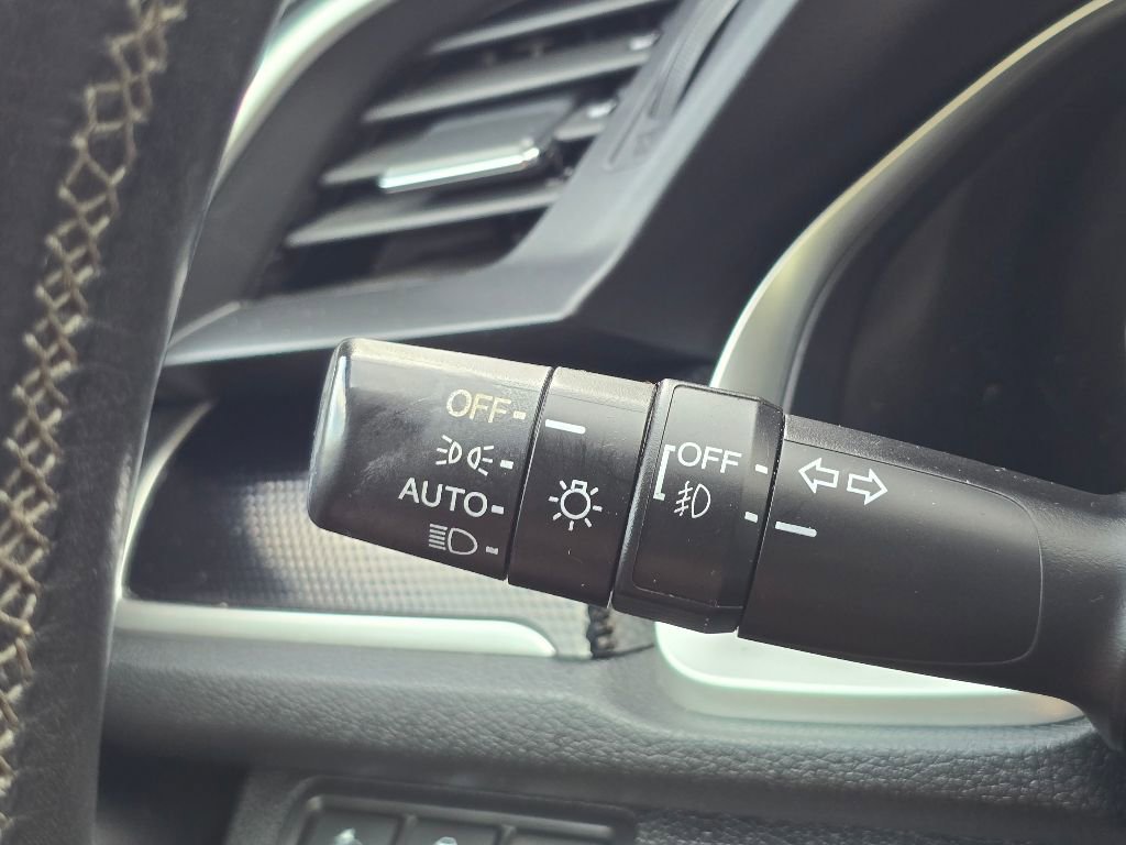 Used 2020 Honda Civic Sport image 24