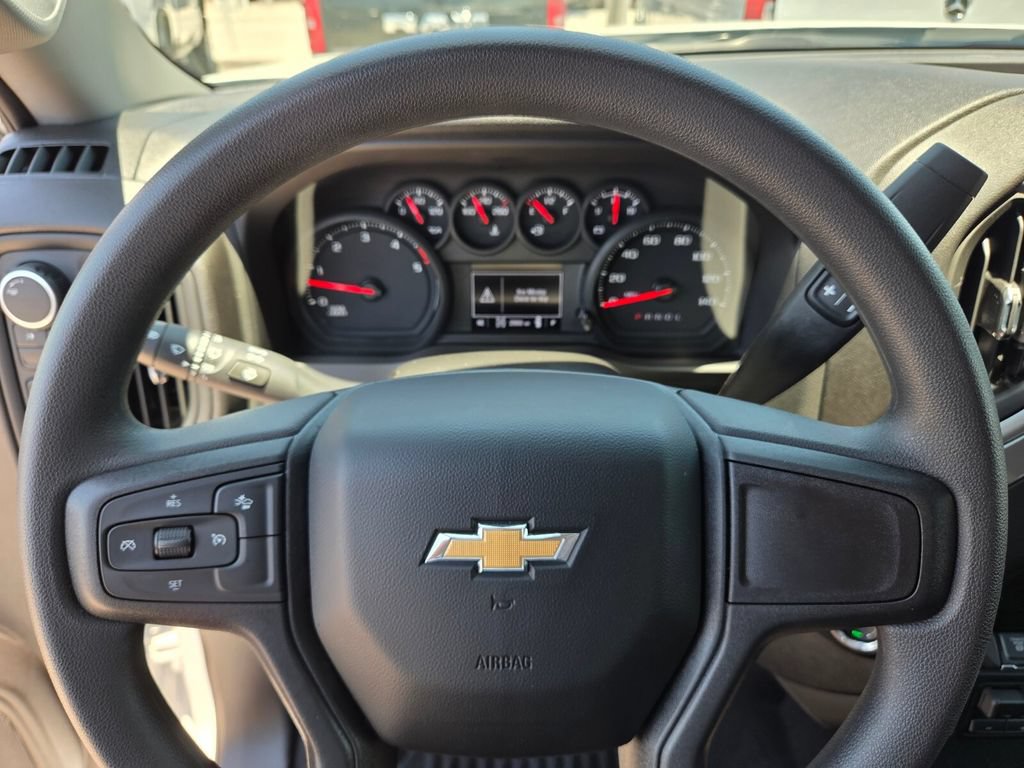 Certified 2026 Chevrolet Silverado 2500 Custom w/ Custom Value Package AWD/4WD image 31
