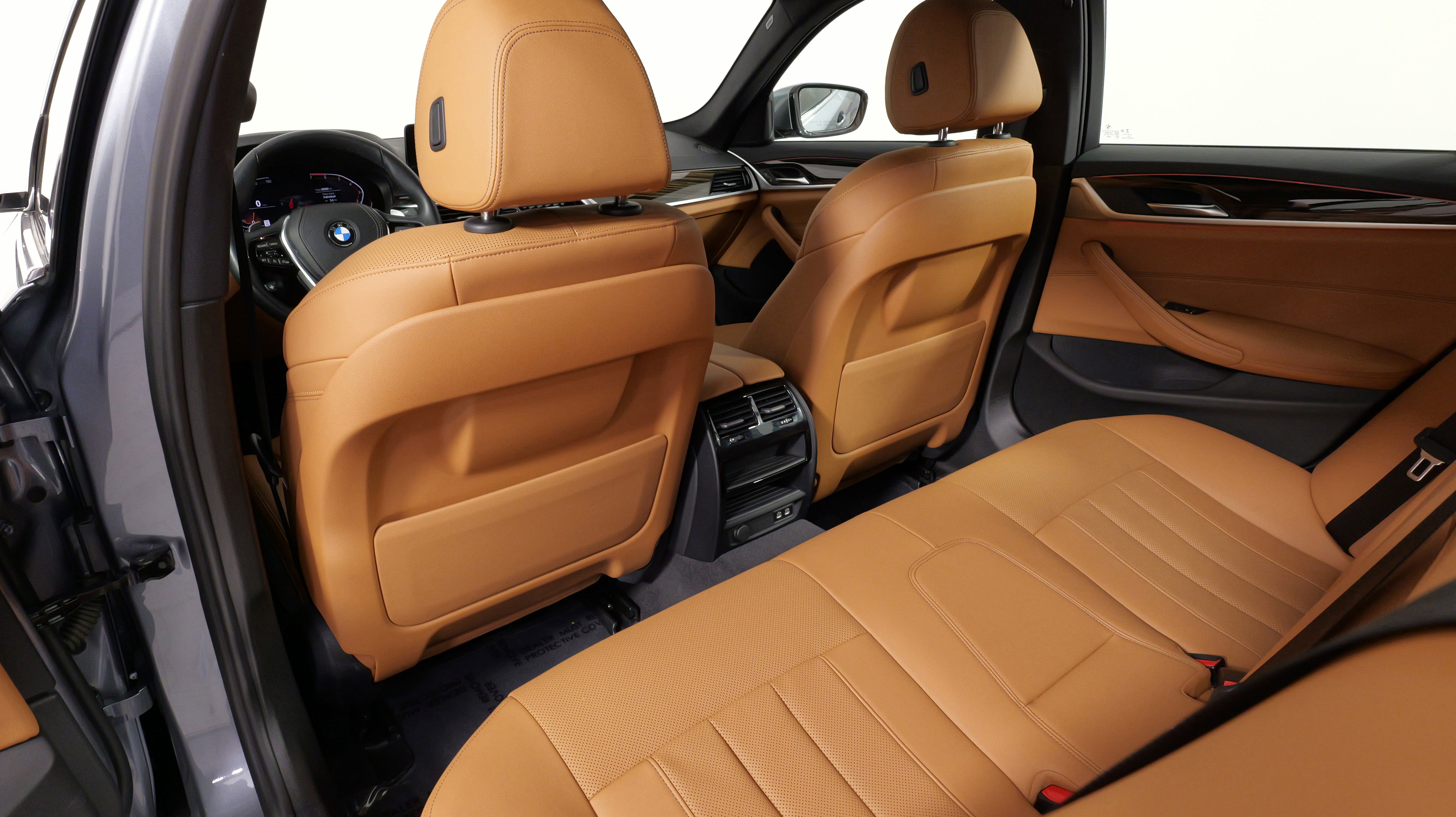 Used 2022 BMW 530i xDrive w/ Convenience Package image 34