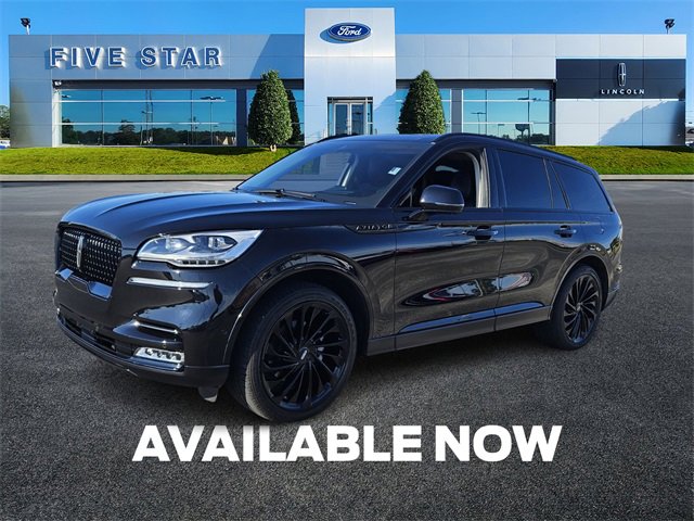 Used 2023 Lincoln Aviator Reserve w/ Equipment Group 201A image 3