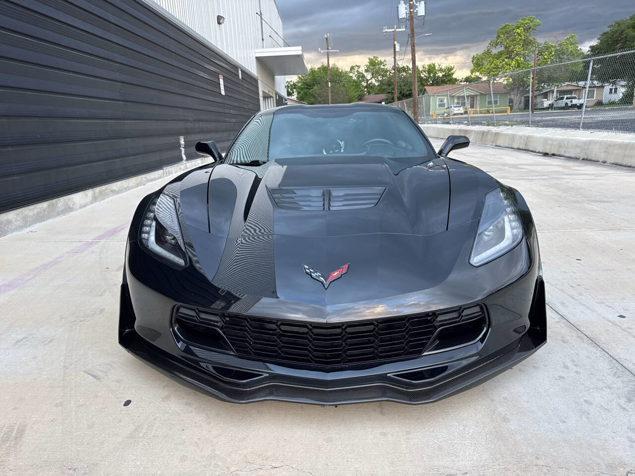 Used 2015 Chevrolet Corvette Z06 w/ 3LZ Preferred Equipment Group RWD image 5