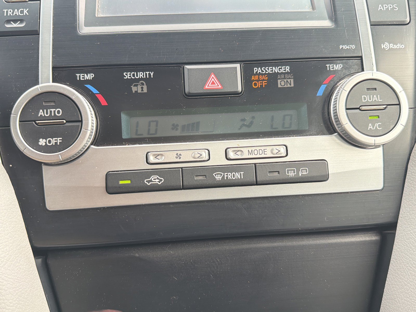 Used 2013 Toyota Camry XLE FWD image 27