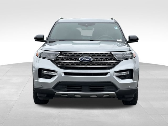 Used 2023 Ford Explorer King Ranch w/ Technology Package AWD/4WD image 8