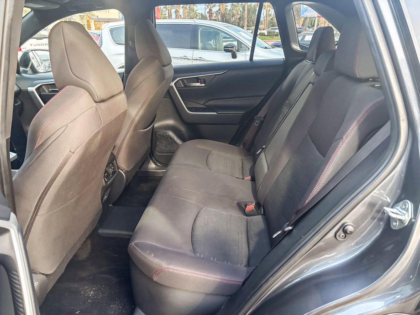 Used 2023 Toyota RAV4 SE w/ Weather & Moonroof Package image 23