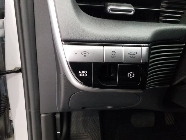 Certified 2023 Hyundai Ioniq 5 Limited AWD/4WD image 10
