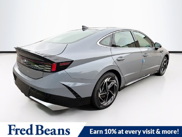 New 2026 Hyundai Sonata SEL FWD image 9