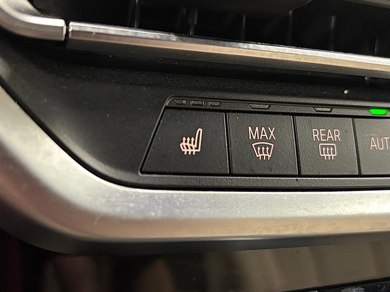 Used 2022 BMW X3 xDrive30i w/ Premium Package 2 AWD/4WD image 30