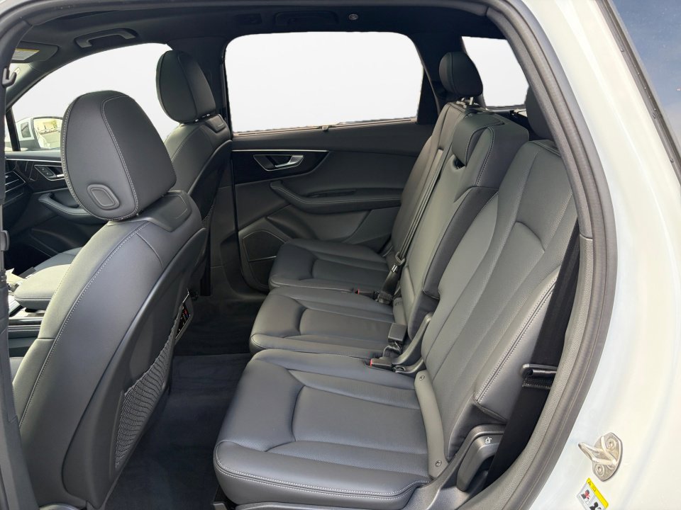 New 2026 Audi Q7 3.0T Premium Plus image 13