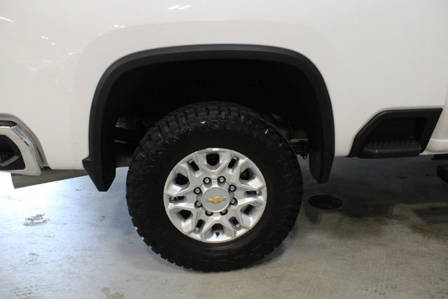 Used 2024 Chevrolet Silverado 2500 LTZ AWD/4WD image 28