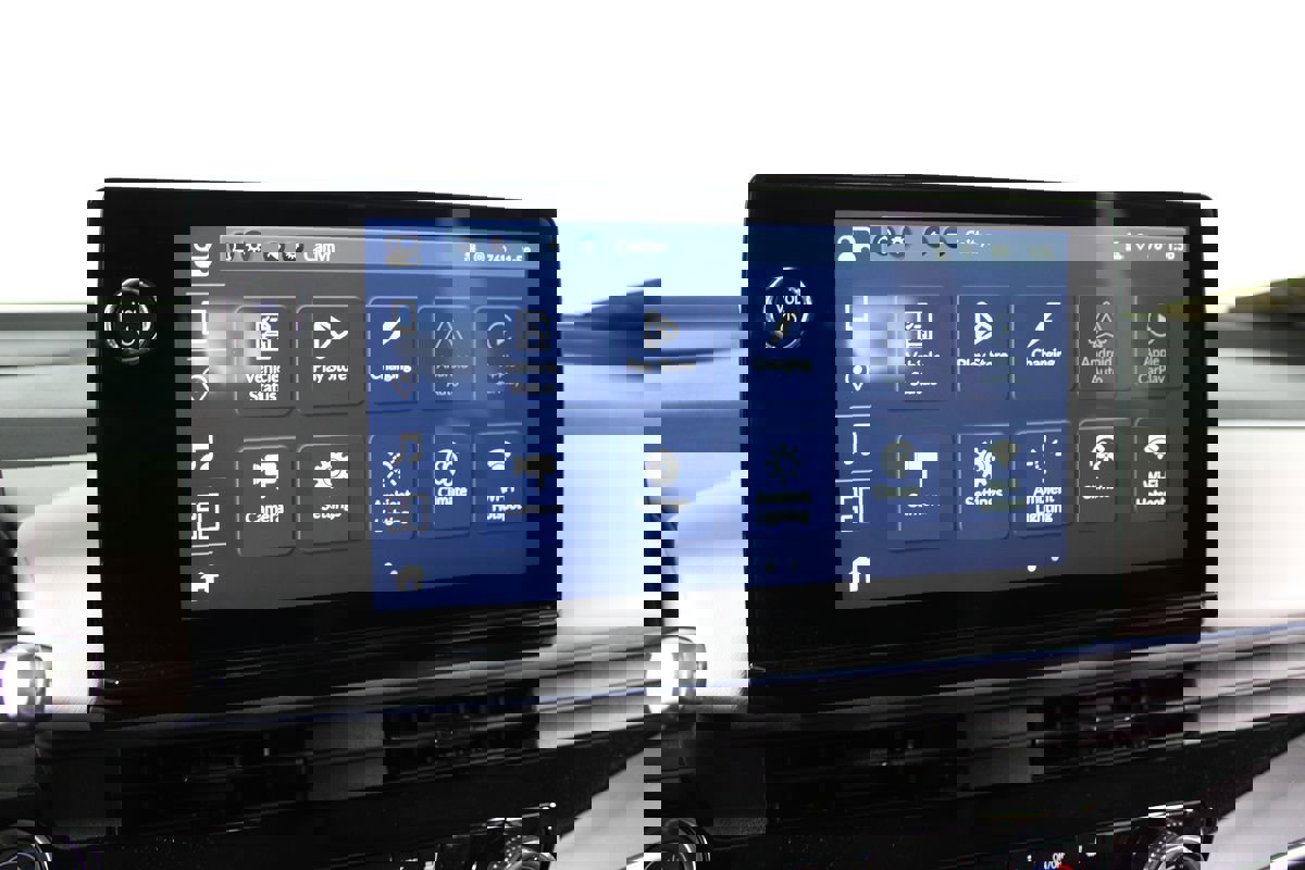 Used 2025 Honda Prologue Touring image 32