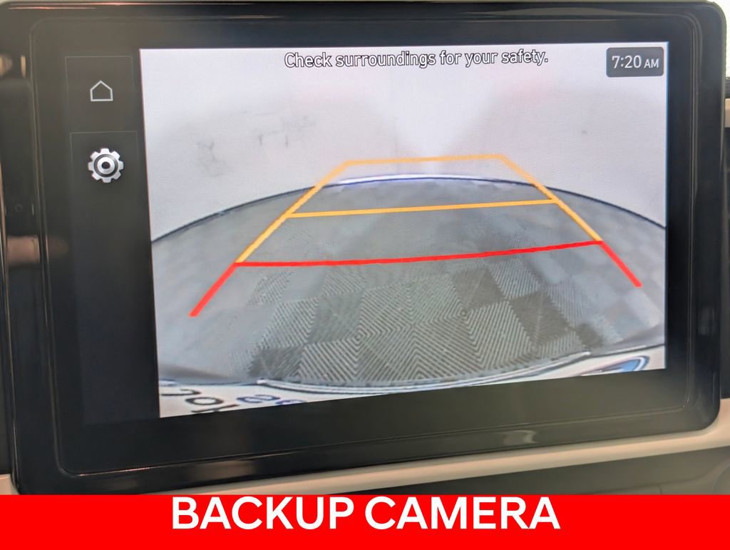 Used 2024 Hyundai Venue Limited image 8