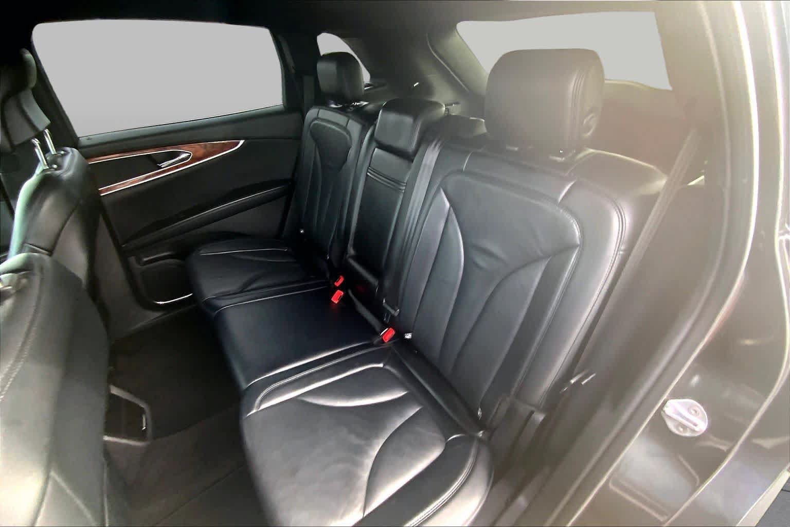 Used 2018 Lincoln MKX Reserve AWD/4WD image 21
