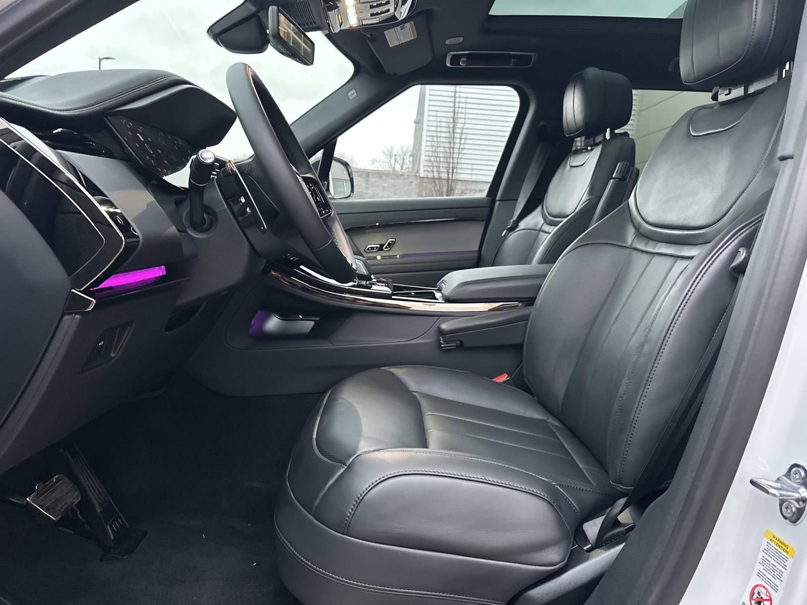 New 2026 Land Rover Range Rover Sport Dynamic SE image 12