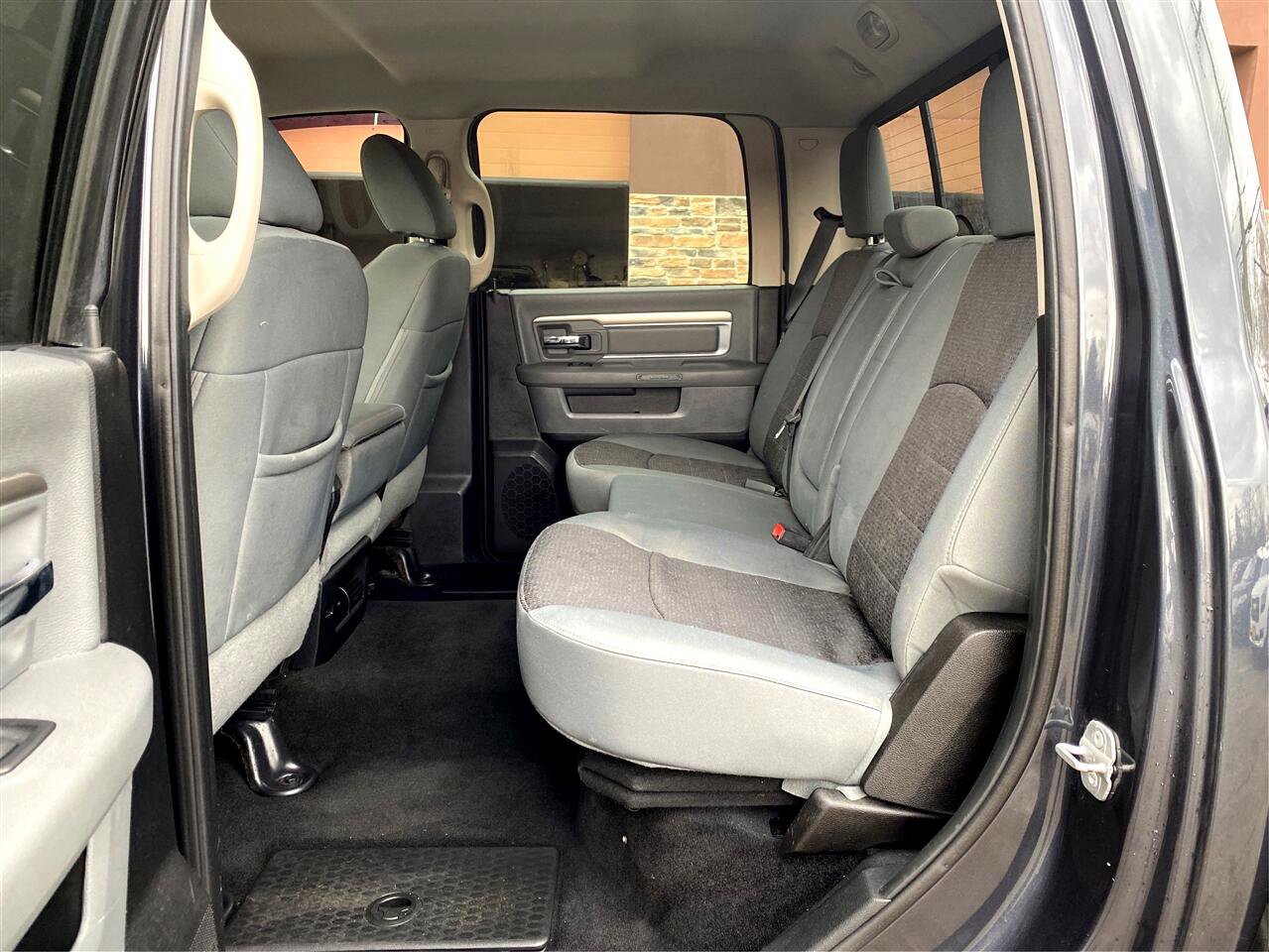 Used 2014 RAM 3500 Big Horn image 10