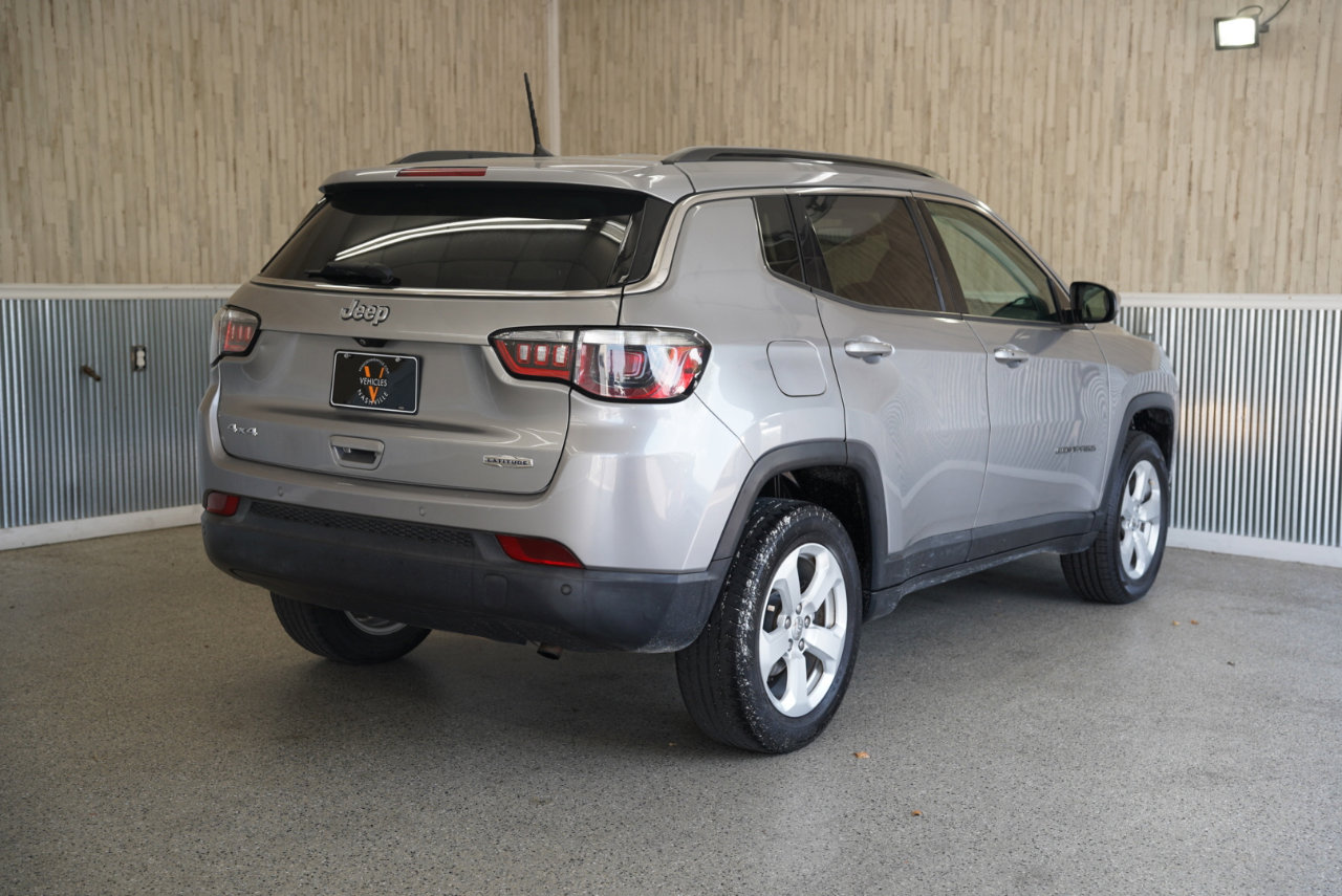 Used 2018 Jeep Compass Latitude w/ Safe & Security Group image 10