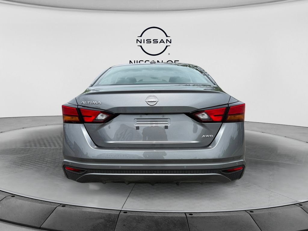 New 2026 Nissan Altima 2.5 SV AWD/4WD image 4