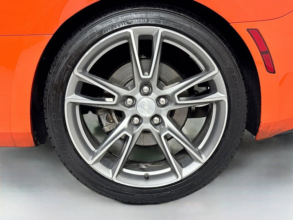 Used 2019 Chevrolet Camaro LT w/ RS Package image 11
