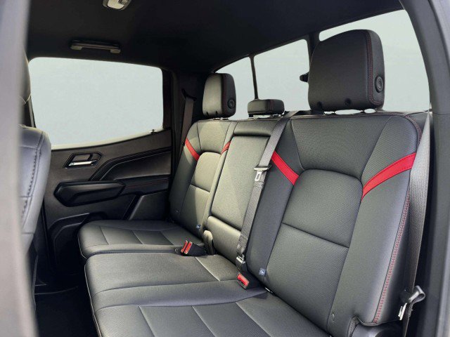 Used 2025 Chevrolet Colorado Z71 w/ Z71 Convenience Package 2 image 37