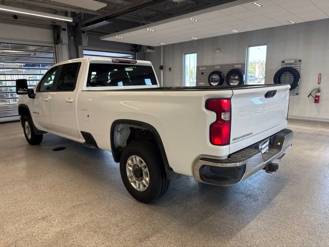 Used 2024 Chevrolet Silverado 2500 LT w/ Convenience Package AWD/4WD image 8