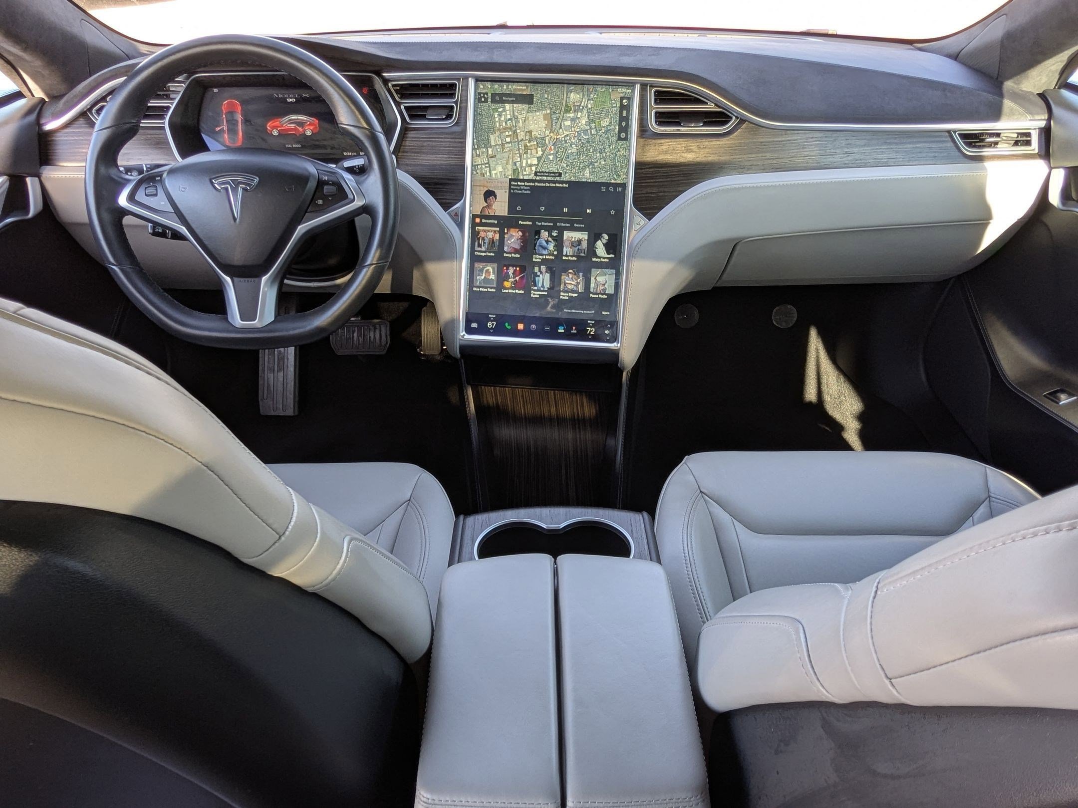 Used 2015 Tesla Model S 85D image 36