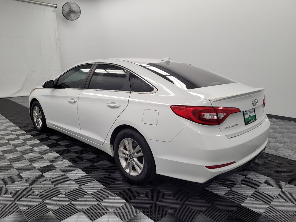 Used 2017 Hyundai Sonata SE FWD image 5