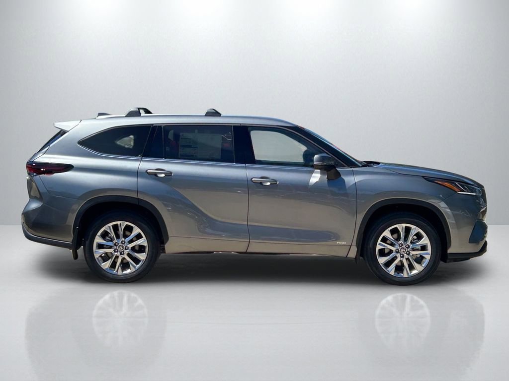 New 2026 Toyota Highlander Limited AWD/4WD image 4
