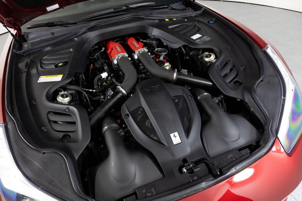Certified 2019 Ferrari GTC4Lusso T RWD image 63
