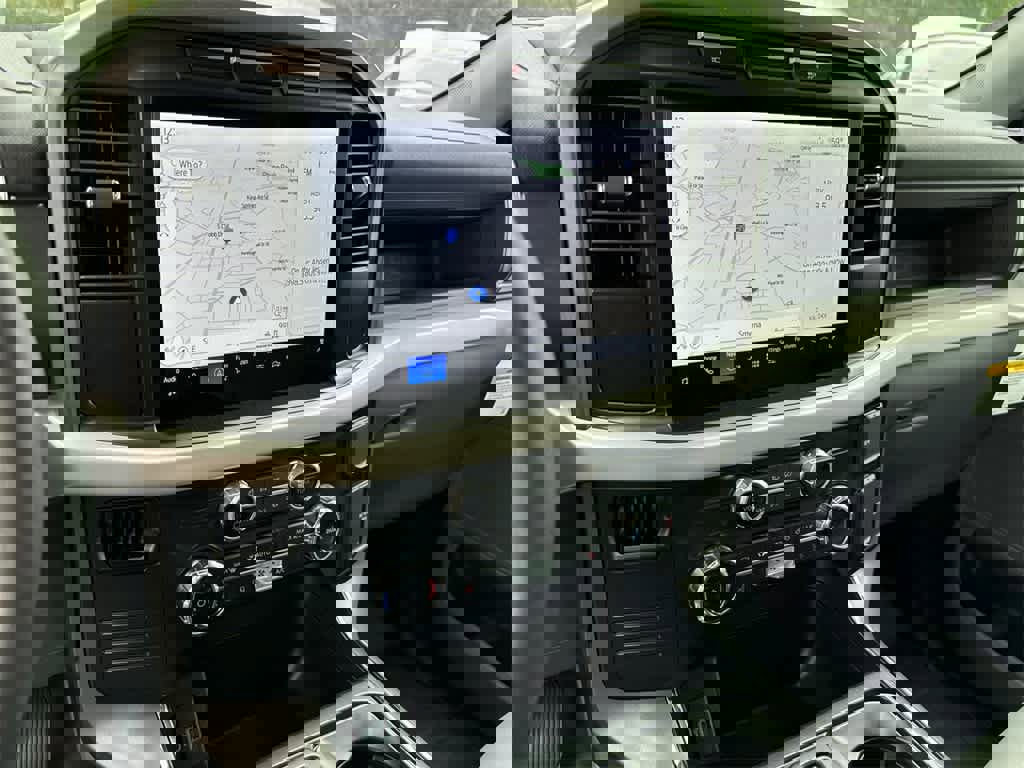 New 2023 Ford F150 Lightning Pro image 24