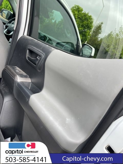 Used 2023 Toyota Tacoma SR5 RWD image 26