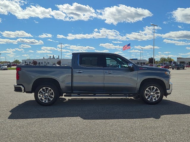 Used 2020 Chevrolet Silverado 1500 LTZ AWD/4WD image 5