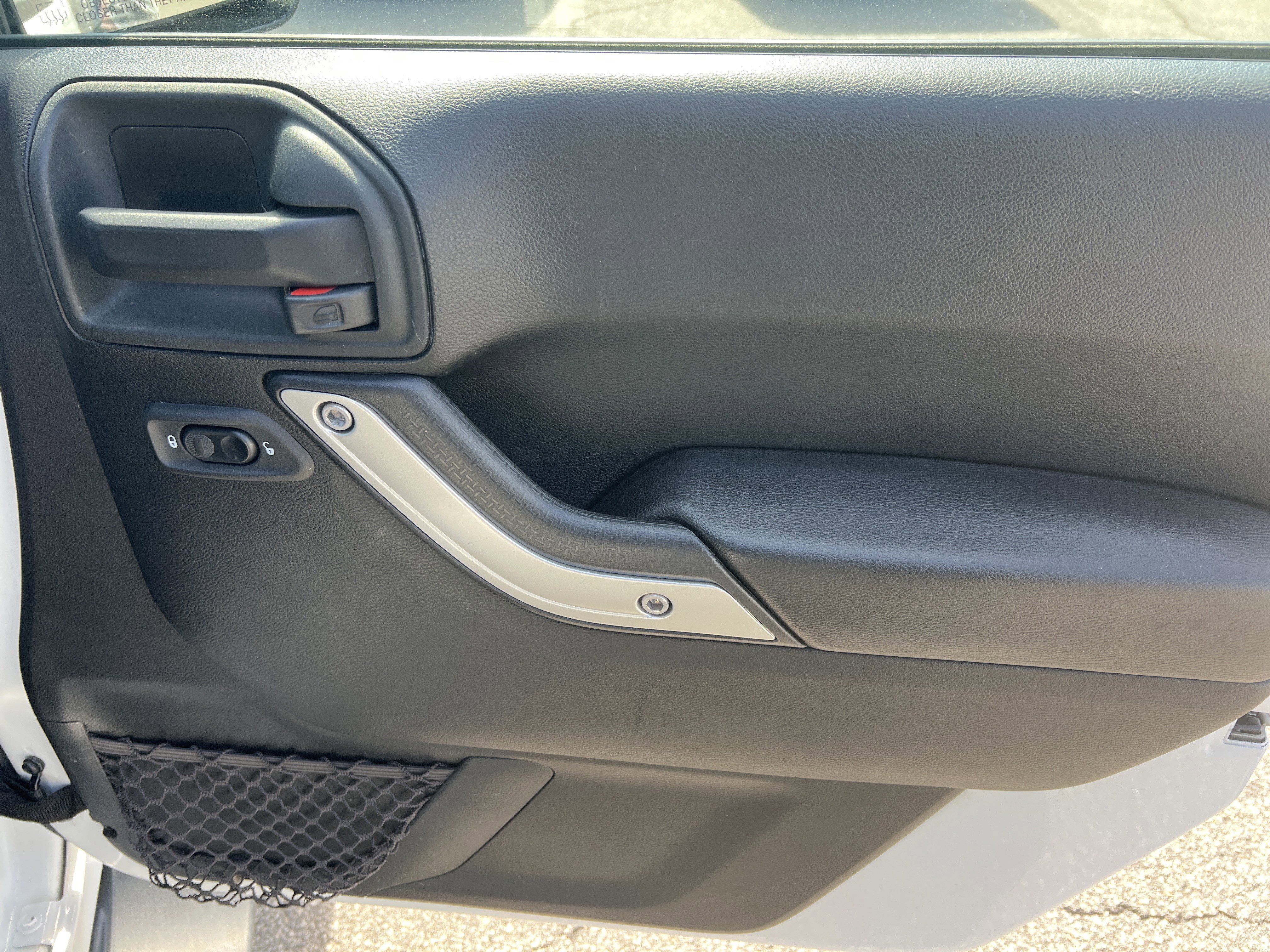 Used 2018 Jeep Wrangler Rubicon w/ Power Convenience Group image 24