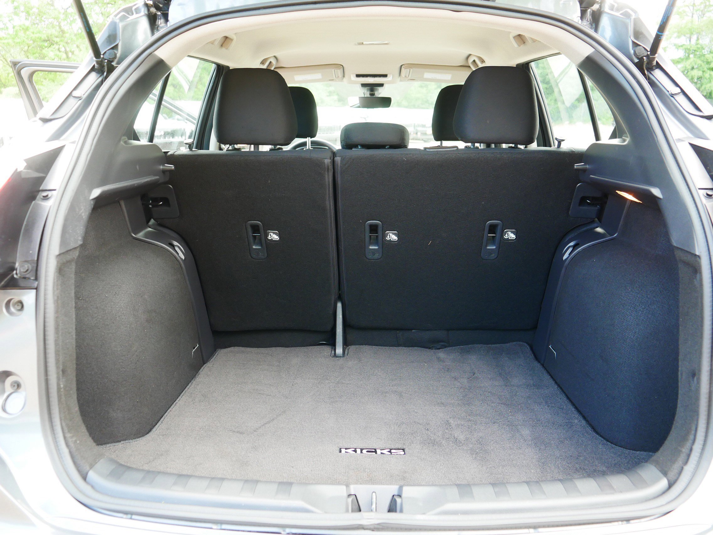 Certified 2023 Nissan Kicks S w/ Interior Electronics Package FWD image 18