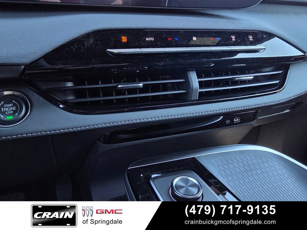 New 2026 Buick Enclave Sport Touring w/ Power Package FWD image 17