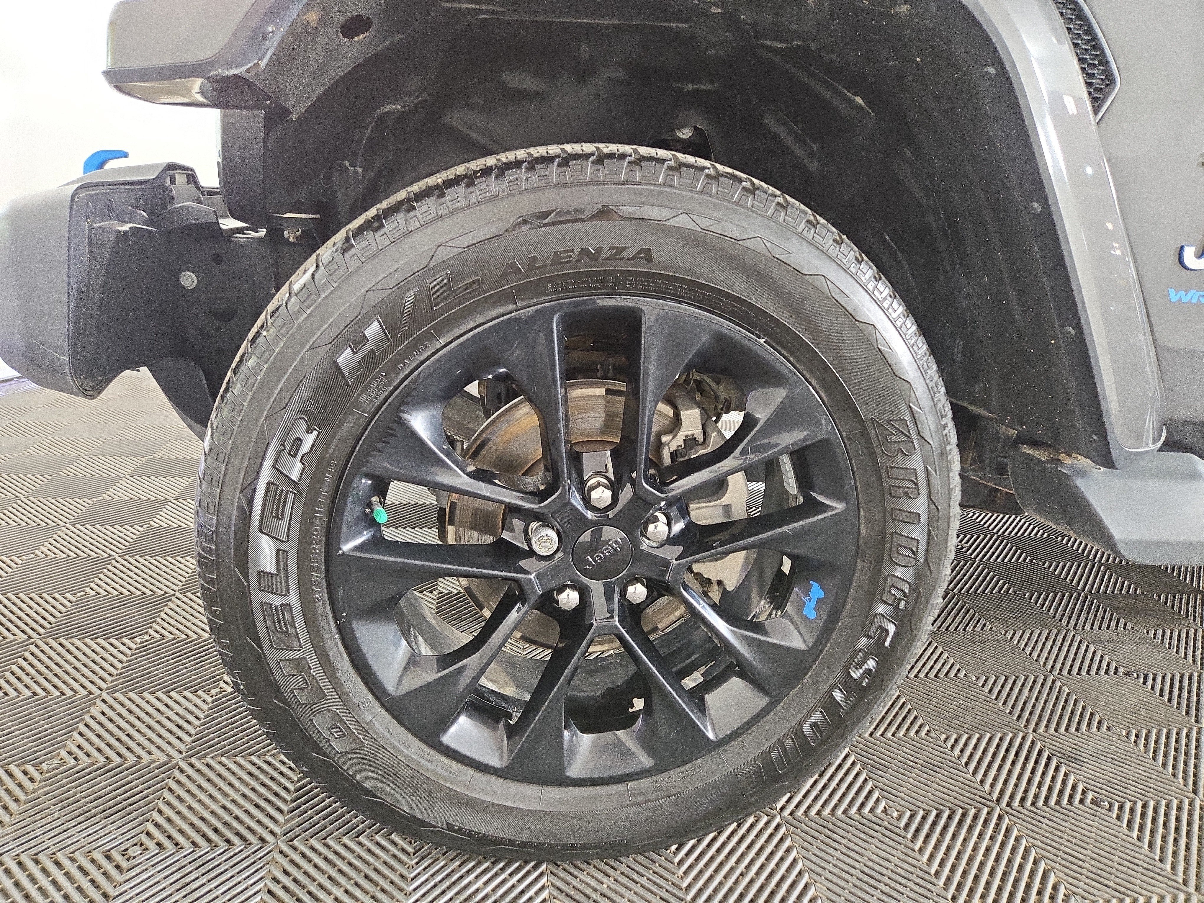 Certified 2022 Jeep Wrangler Unlimited Sahara w/ Cold Weather Group AWD/4WD image 34
