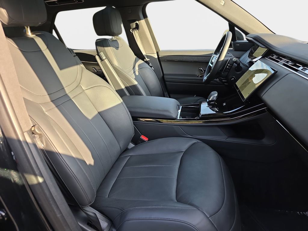 Certified 2025 Land Rover Range Rover Sport SE AWD/4WD image 12