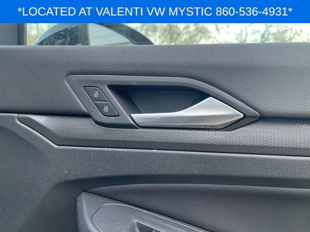 Certified 2024 Volkswagen GTI Autobahn image 26