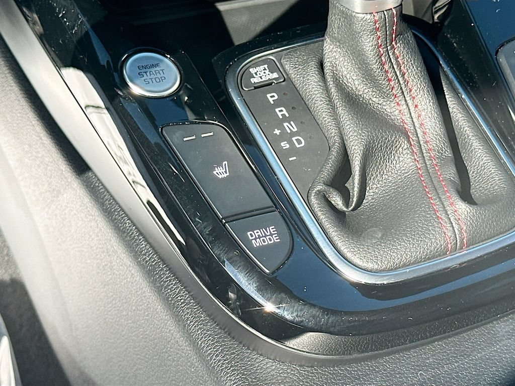 Used 2025 Kia Soul GT-Line w/ GT-Line Technology Package FWD image 21
