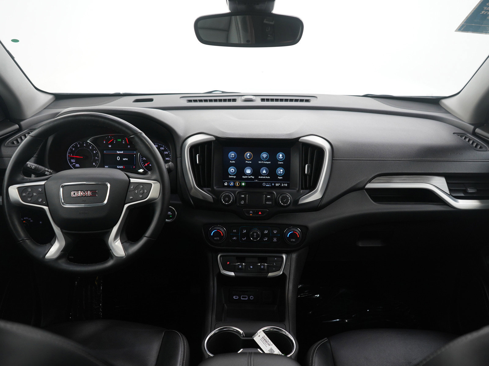 Used 2024 GMC Terrain SLT image 13