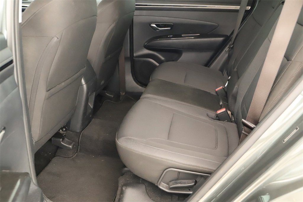 Used 2022 Hyundai Tucson SE image 26